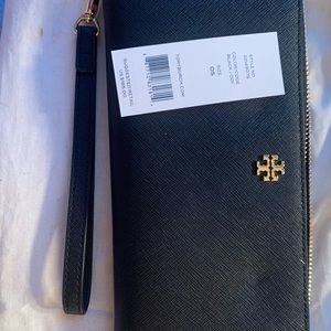 NWT Large  Tory Burch wallet